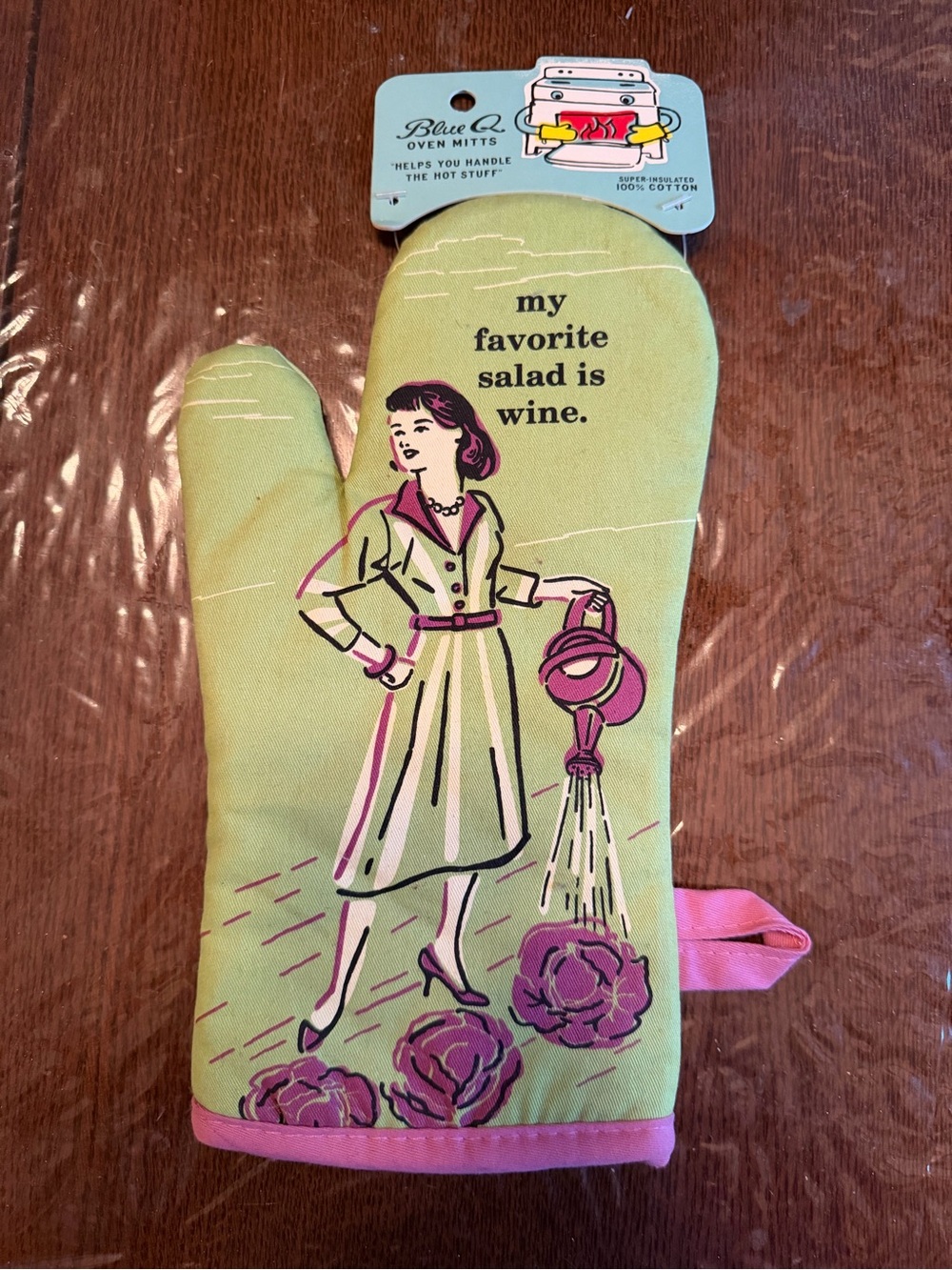Blue Q Green and Pink Retro 'My Favorite Salad Is Wine' Oven Mitt